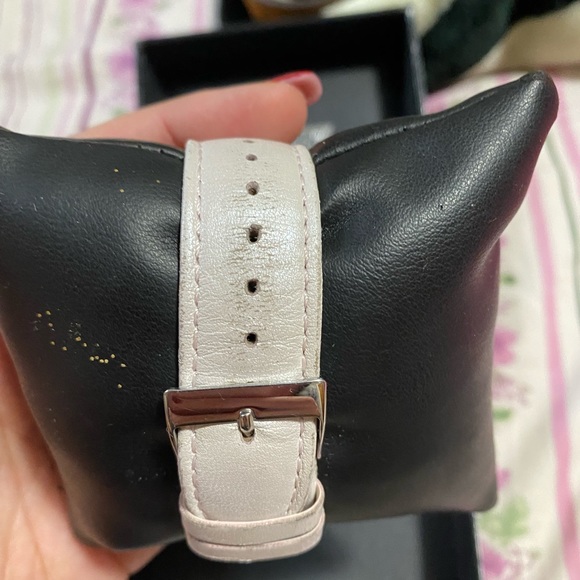 Original Guess Watch - Picture 8 of 9